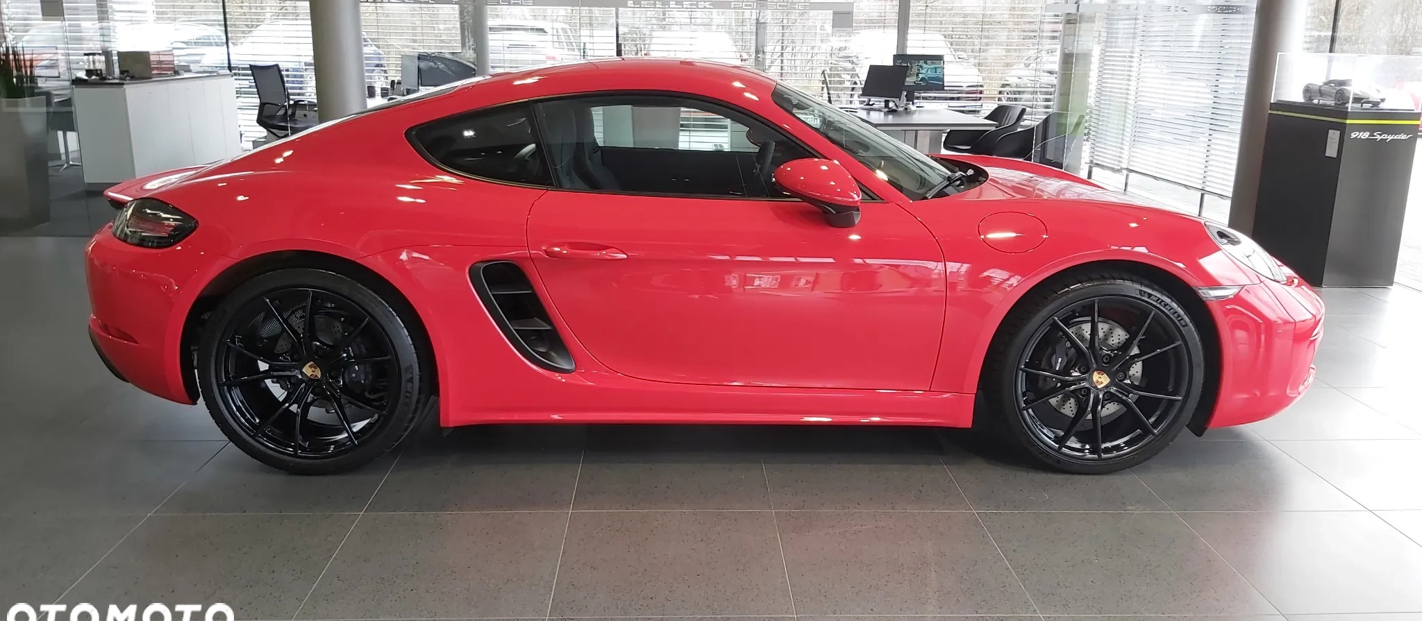 Porsche 718 Cayman cena 389999 przebieg: 9, rok produkcji 2023 z Pabianice małe 254